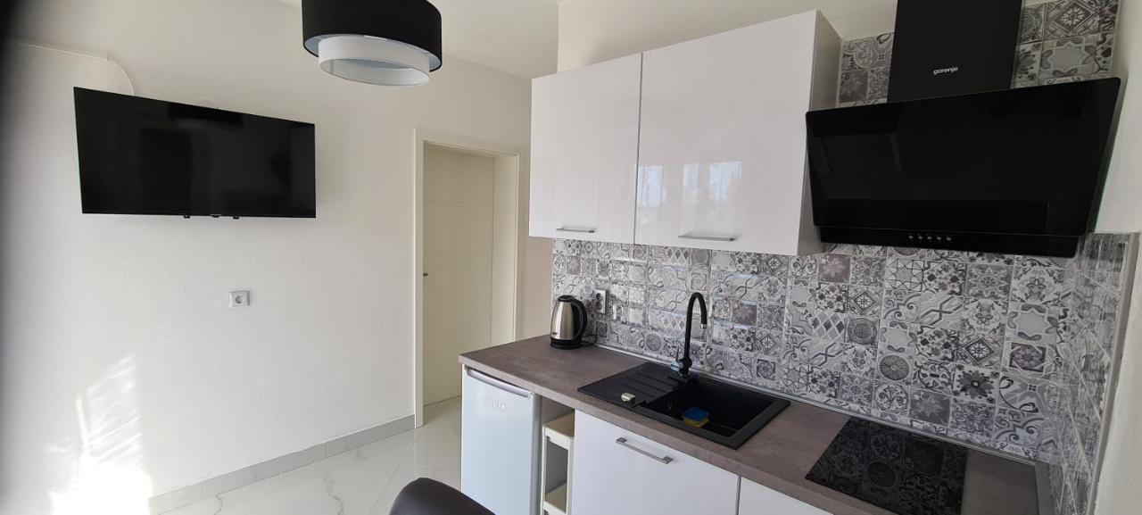 Apartments Orlić Sali Zewnętrze zdjęcie