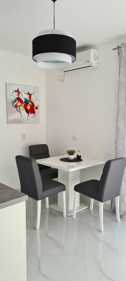 Apartments Orlić Sali Zewnętrze zdjęcie