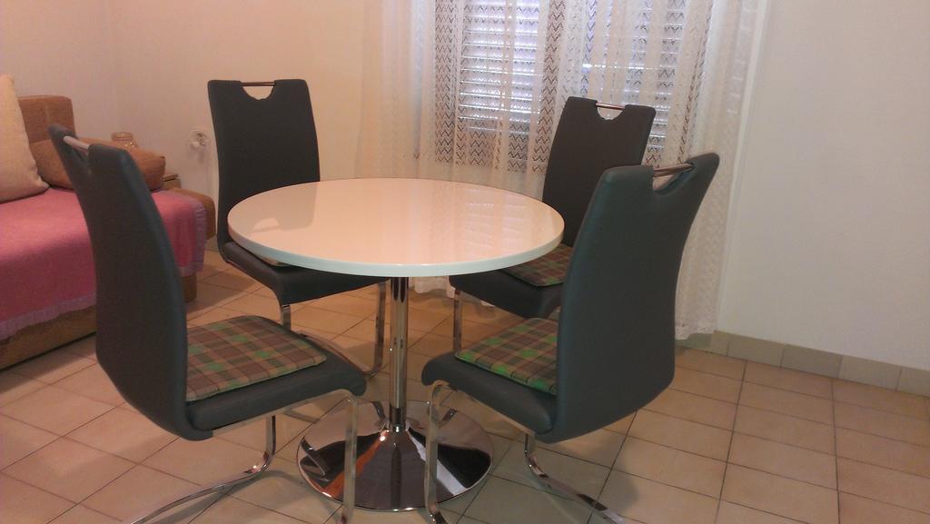 Apartments Orlić Sali Pokój zdjęcie