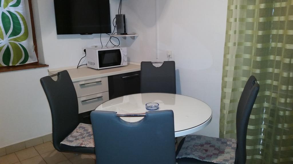 Apartments Orlić Sali Pokój zdjęcie